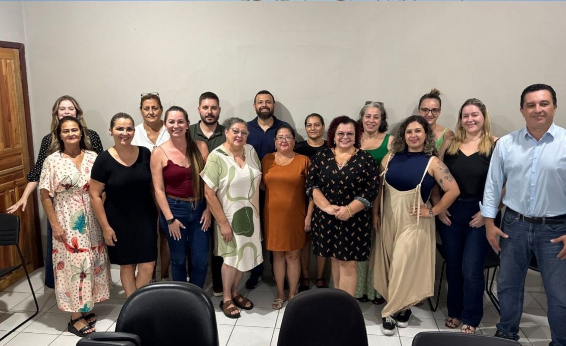 Prefeitura de Morretes realiza reunião com professores e anuncia reajuste salarial