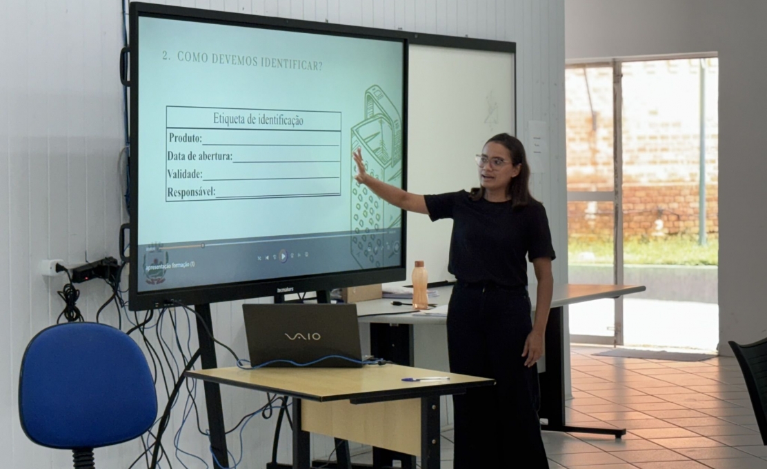 Secretaria de Educação realiza primeira formação de 2026 para merendeiras da rede municipal