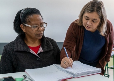 Programa Alfabetiza Paraná abre inscrições para jovens, adultos e idosos em Morretes