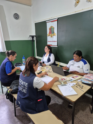 Prefeitura realiza conferência das carteiras de vacinação por meio do Programa Saúde na Escola