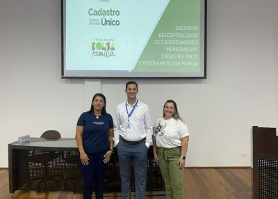Servidores da Assistência Social participam de encontro para qualificação do Cadastro Único e Bolsa Família