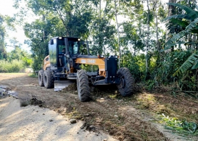 Estrada da Fortaleza recebe serviços de patrolamento e melhorias na trafegabilidade