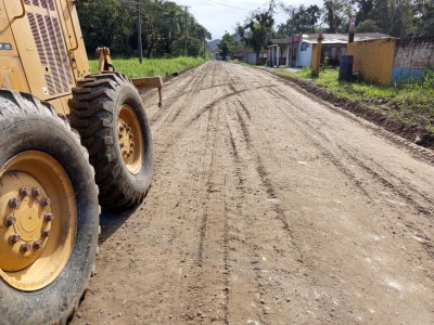 Prefeitura realiza obras de drenagem e manutenção viária em diversas regiões de Morretes