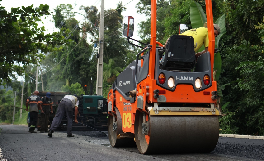 Prefeitura de Morretes avança na pavimentação e entrega asfalto novo em diferentes regiões