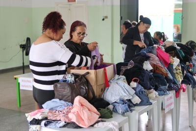Segunda edição do Aquece Morretes atende mais de 100 pessoas com roupas, alimentos e itens de proteção contra o frio