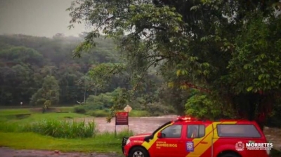 Prefeitura de Morretes atende a população devido as fortes chuvas no mês de outubro