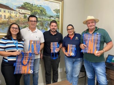 Gerente da Caixa visita Prefeitura de Morretes e parabeniza pelos 100 dias de gestão