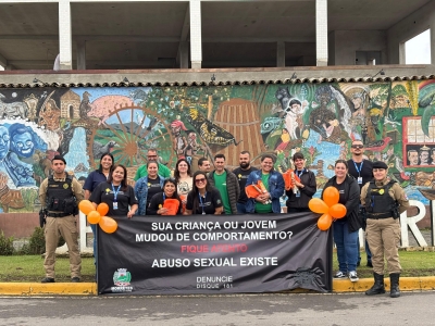 Secretaria de Assistência Social promove blitz do Maio Laranja