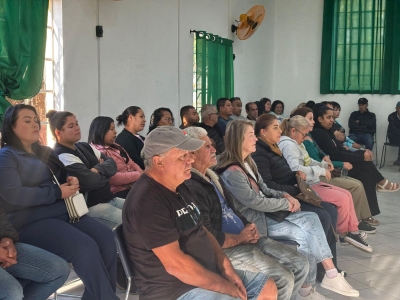 Motoristas e monitores do transporte escolar participam de oficinas formativas promovidas pela Secretaria de Educação